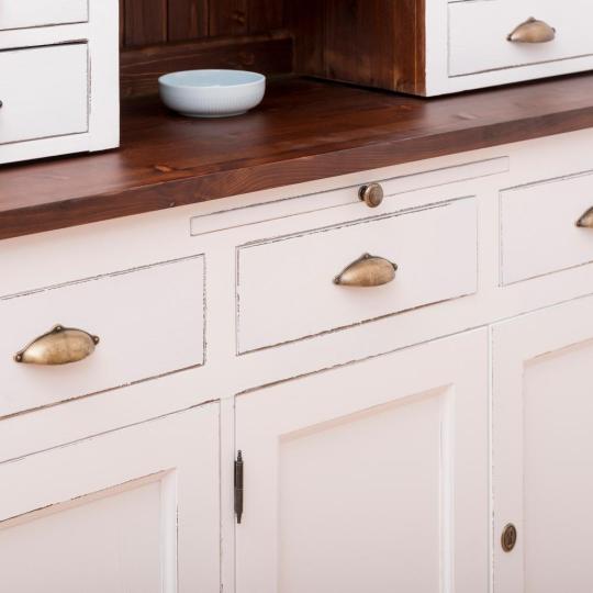 klasicky biely bufetovy skrinka vitrinka na mieru mediteransky nabytok kuchyna jedinecna kuchynska skrinka country vintage stylovy nabytok balaton vidiek lameridiana interierove zariadenie.jpg